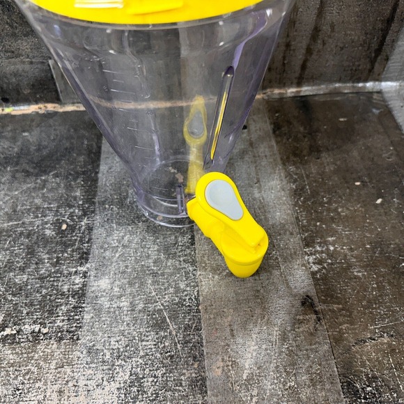 Back To Basics Blender Smoothie Elite SE2000 Plastic Pitcher 7 Cup Lid Yellow - Picture 3 of 9